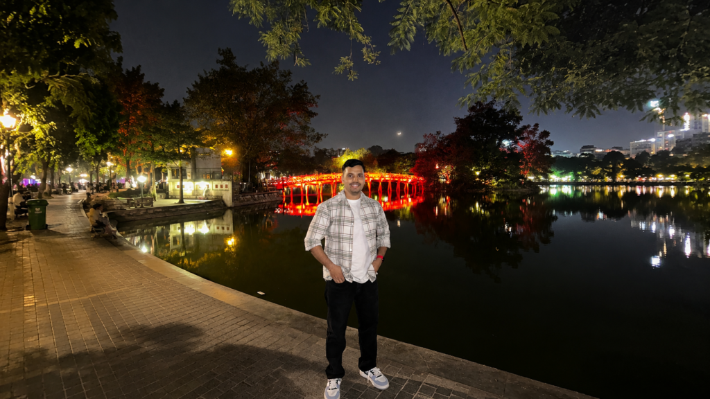 Hoan Kiem Lake